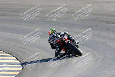 media/Jan-08-2022-SoCal Trackdays (Sat) [[1ec2777125]]/Bowl Backside (135pm)/